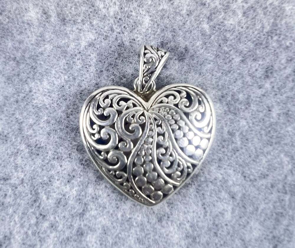 Annika Witt ATI 925 ID Sterling Silver Bali Filigree Heart Pendant. Approximatel